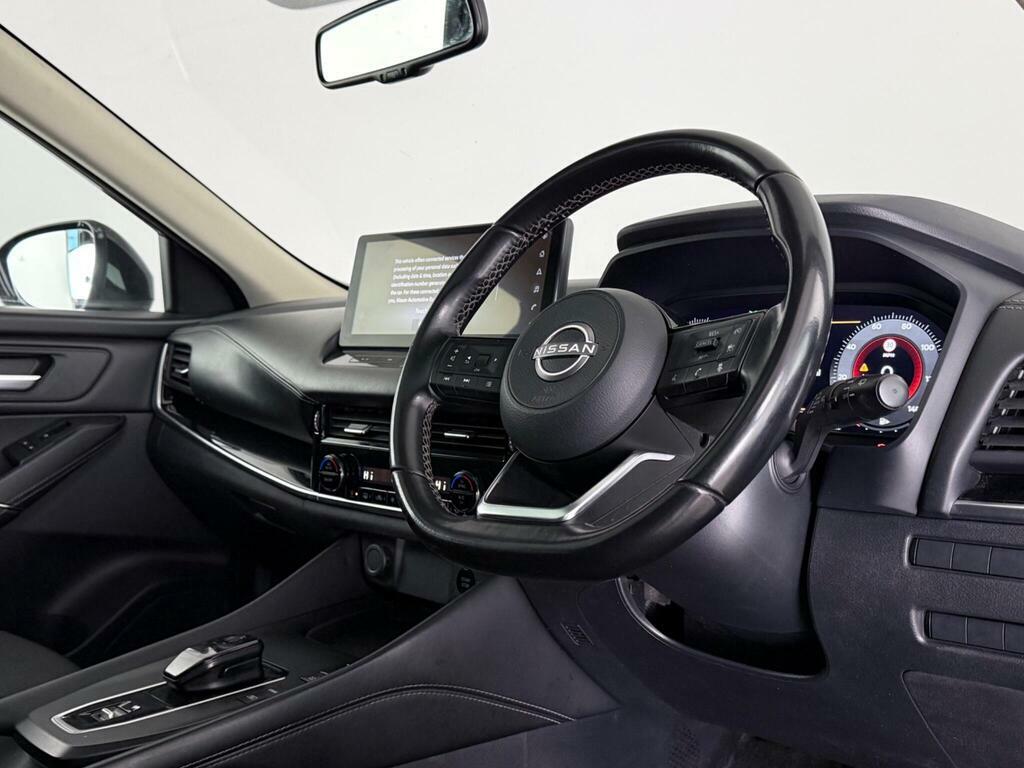 Nissan Qashqai 1.5 H E-power N-connecta Euro 6 Ss DL72NXR Black #3