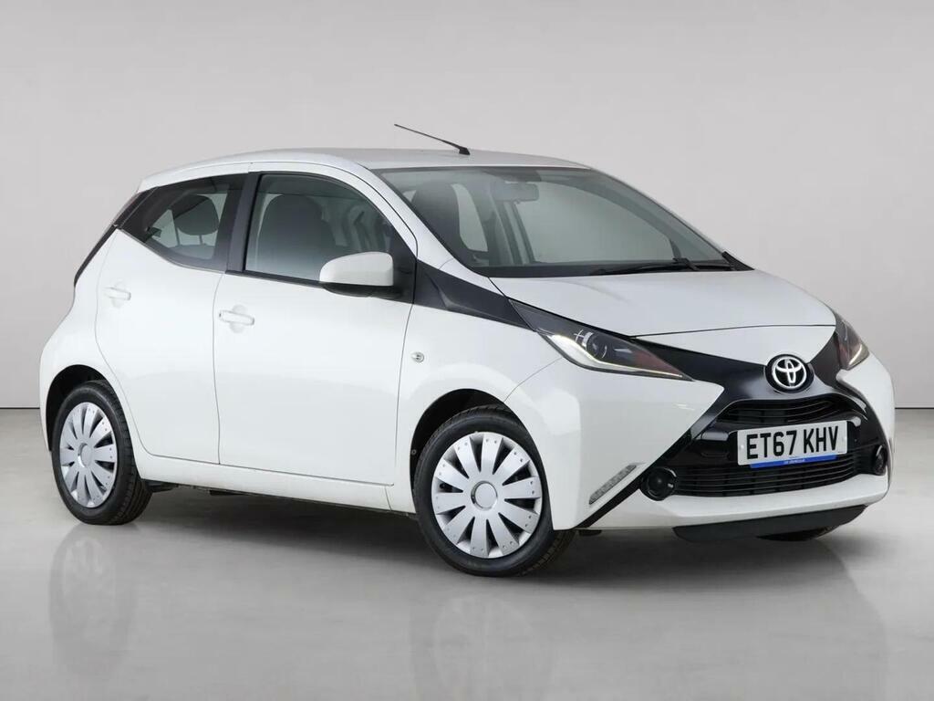 Toyota Aygo 1.0 Vvt-i X-play Euro 6 White