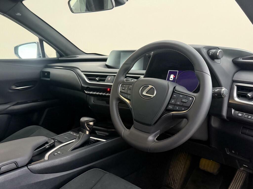Lexus UX 2.0 250H E-cvt Euro 6 Ss BJ22PBO Black #3