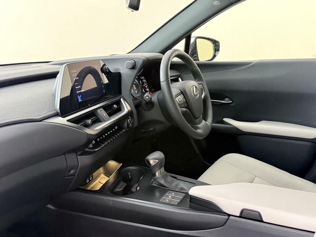 Lexus UX 2.0 250H F Sport Design E-cvt Euro 6 Ss Silver #4