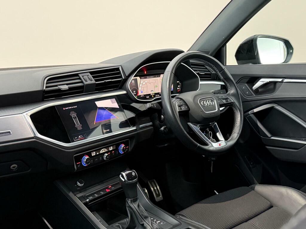 Audi Q3 Sport 35 Tfsi 150 Ps S Tronic Grey #4