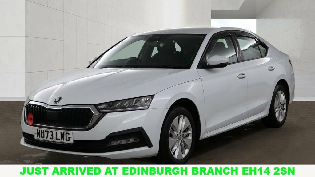 Skoda Octavia 1L Se White