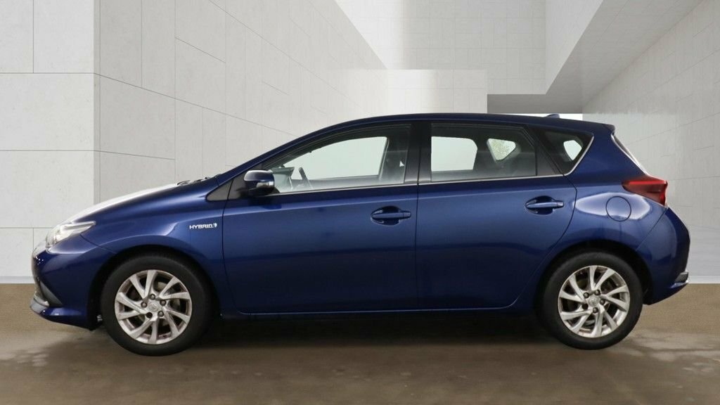 Toyota Auris 1.8L Business Edition Blue #6