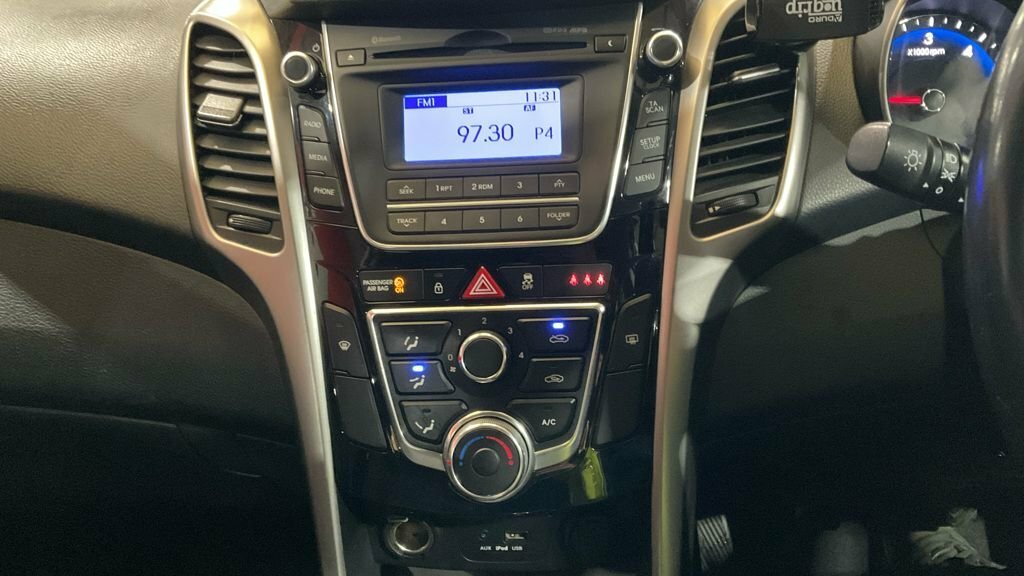 Hyundai I30 1.4 Style Euro 5 Blue #13
