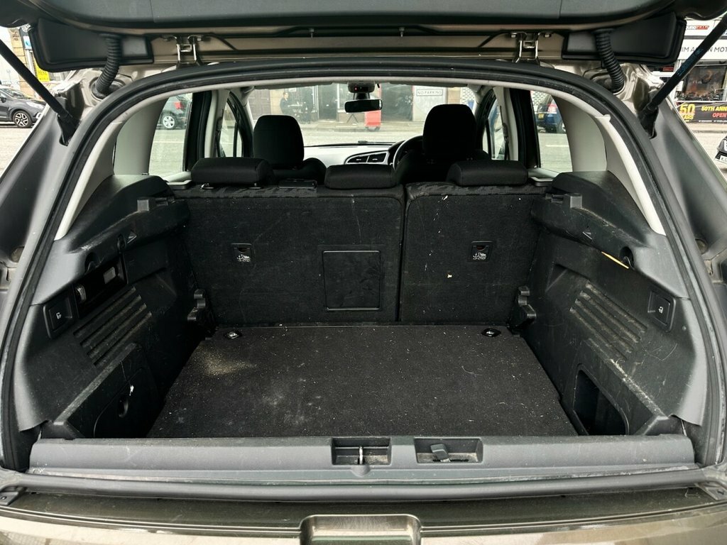 Peugeot 3008 Suv Grey #11