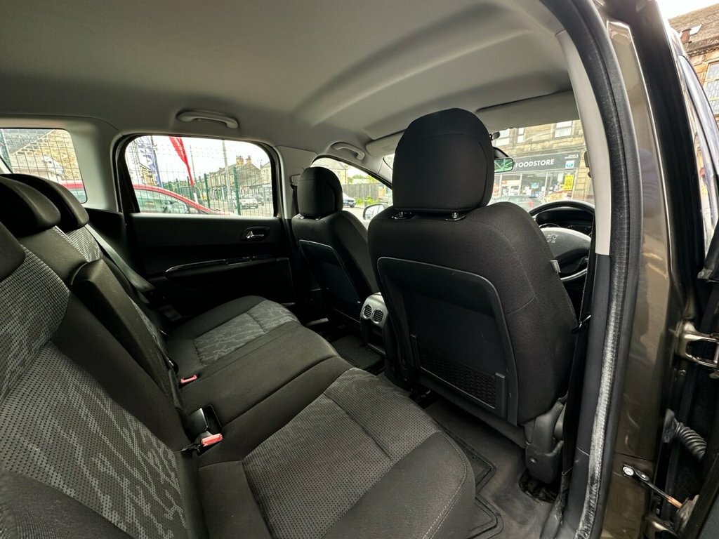 Peugeot 3008 Suv Grey #10