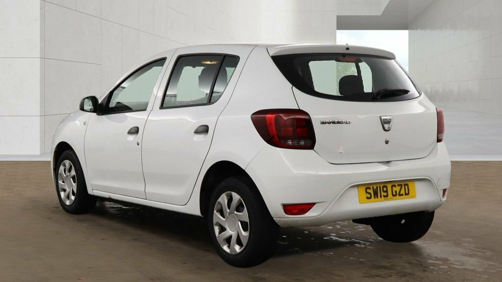 Dacia Sandero 1L Essential White #3