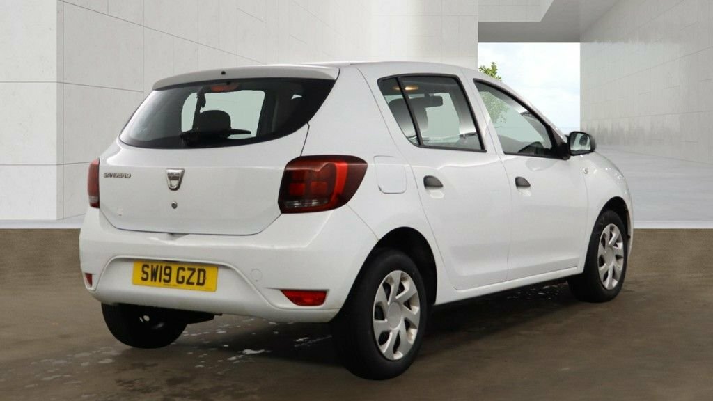 Dacia Sandero 1L Essential White #4