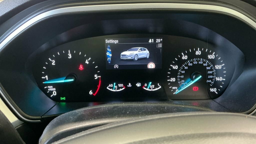 Ford Focus 1.0T Ecoboost Zetec Euro 6 Ss 12,490 Click  #12