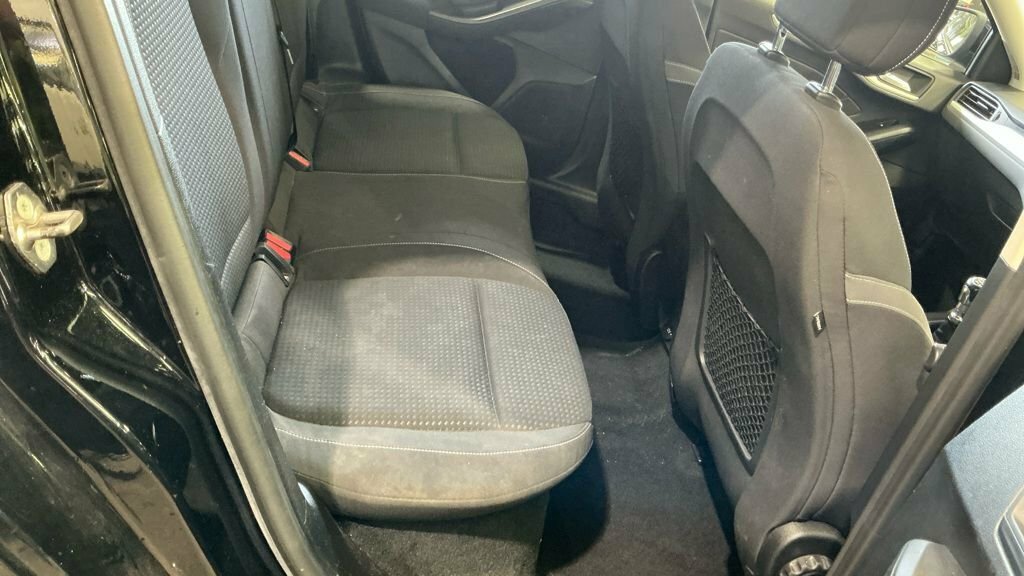 Ford Focus 1.0T Ecoboost Zetec Euro 6 Ss 12,490 Click  #10