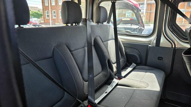 Renault Trafic 2017 1.6 Dci Energy 29 Sport Nav Crew Van Lwb Euro Grey #41