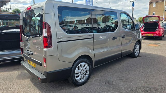 Renault Trafic 2017 1.6 Dci Energy 29 Sport Nav Crew Van Lwb Euro Grey #10