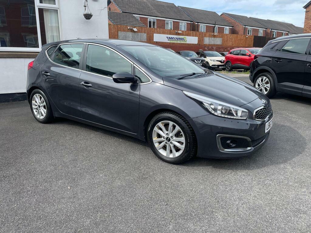 Kia Ceed 1.6 Crdi 2 Hatchback Silver #3