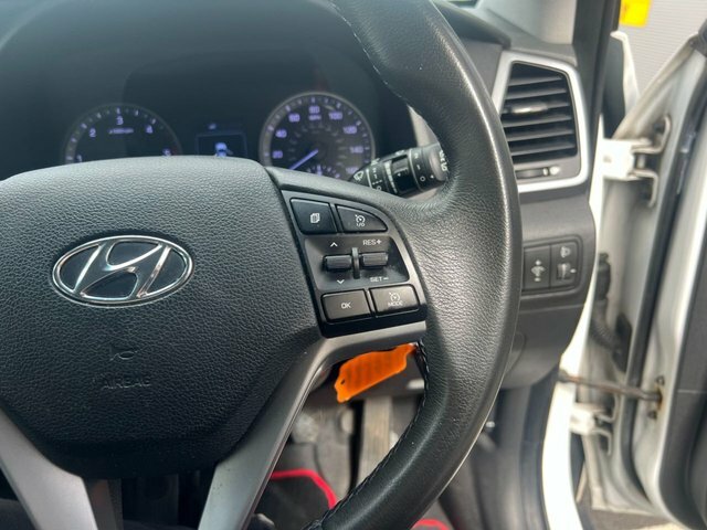 Hyundai Tucson 1.7 Crdi Blue Drive Se Nav 2Wd Silver #19