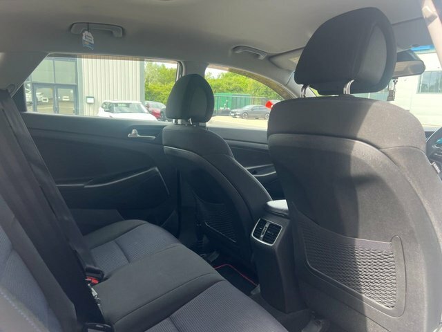 Hyundai Tucson 1.7 Crdi Blue Drive Se Nav 2Wd Silver #31