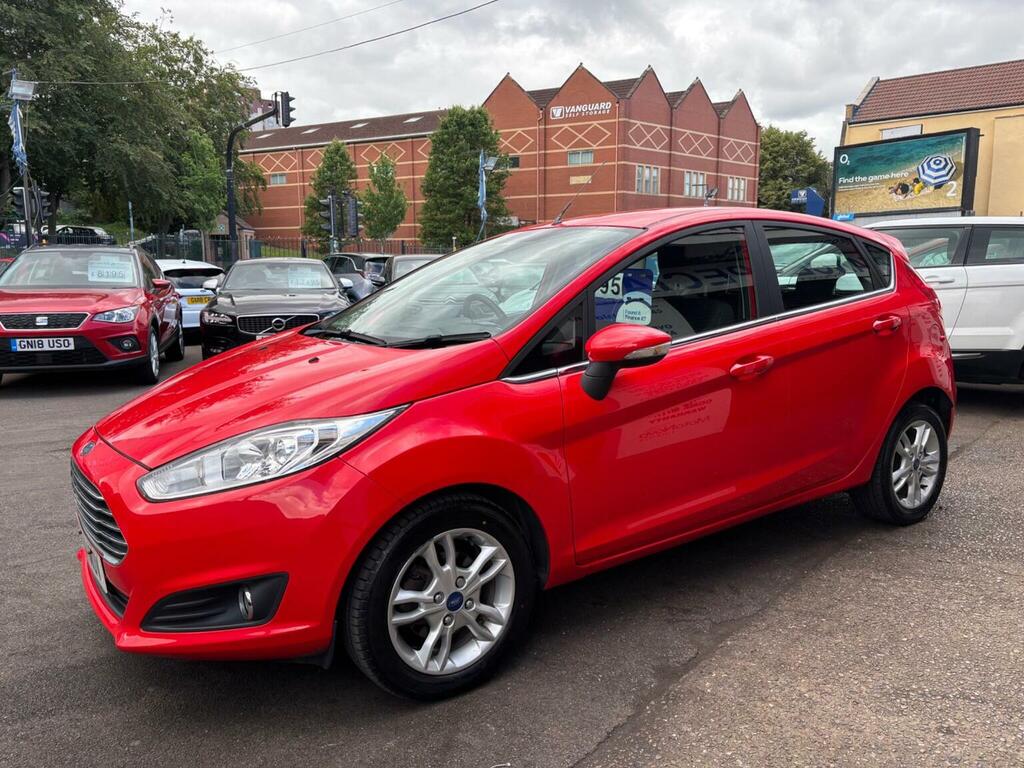 Ford Fiesta Hatchback 1.0T Ecoboost Zetec Euro 5 Ss 20 Red #5