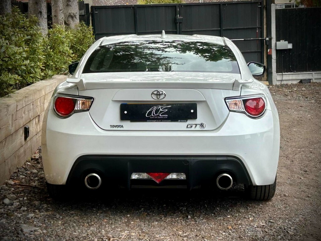 Toyota GT86 Aero D-4s White #27