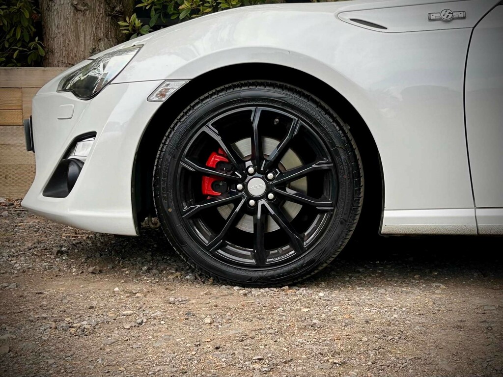 Toyota GT86 Aero D-4s White #11