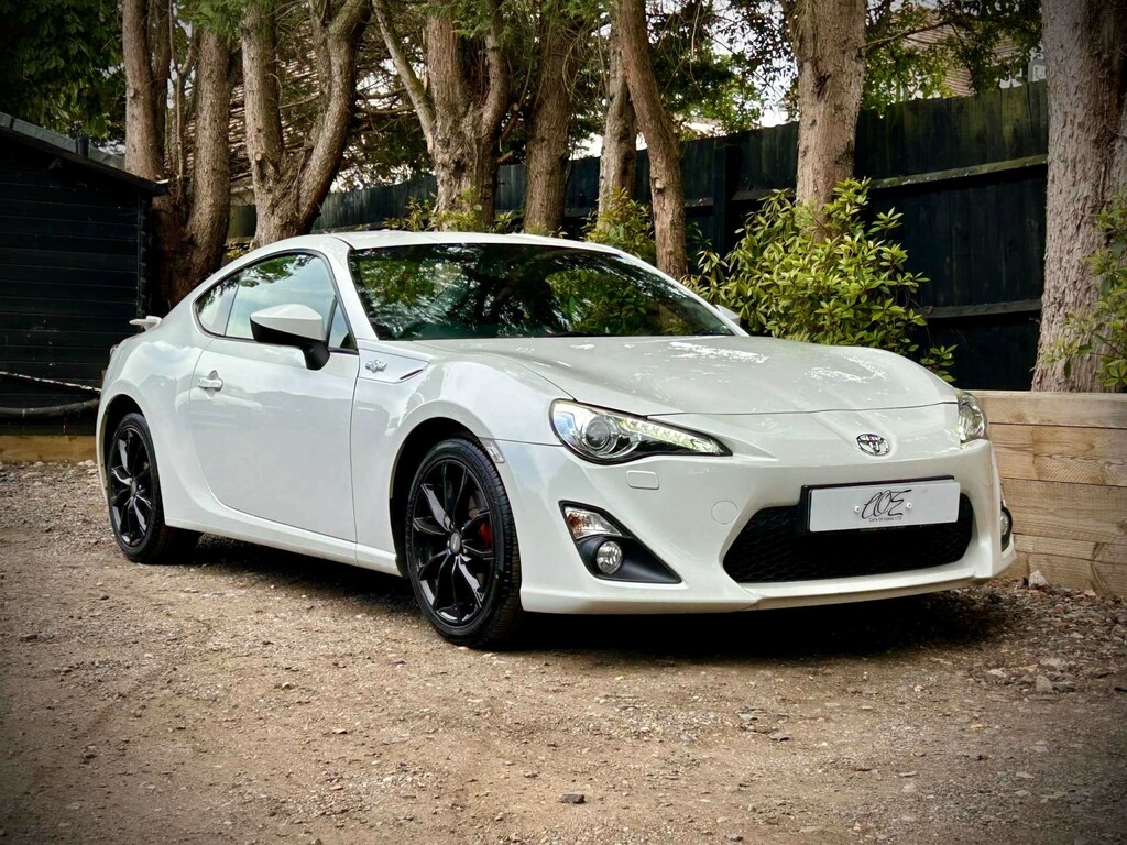 Toyota GT86 D-4s Auto