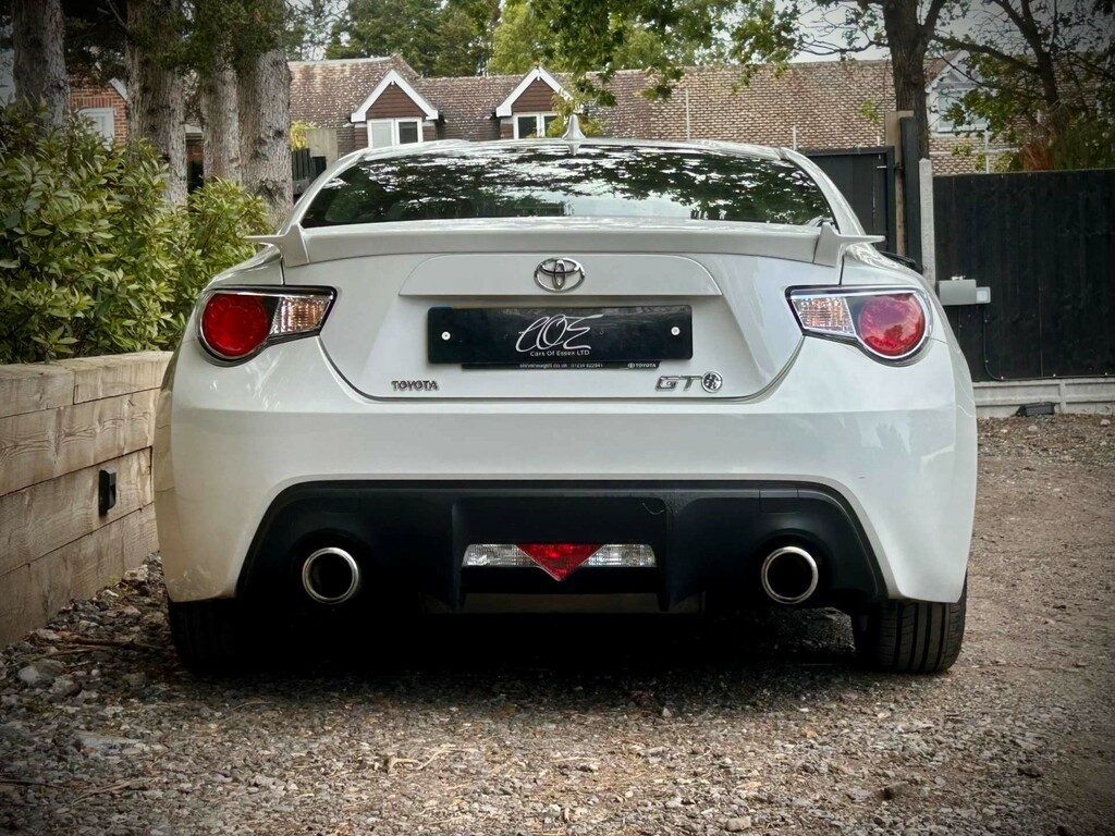 Toyota GT86 Aero D-4s White #26