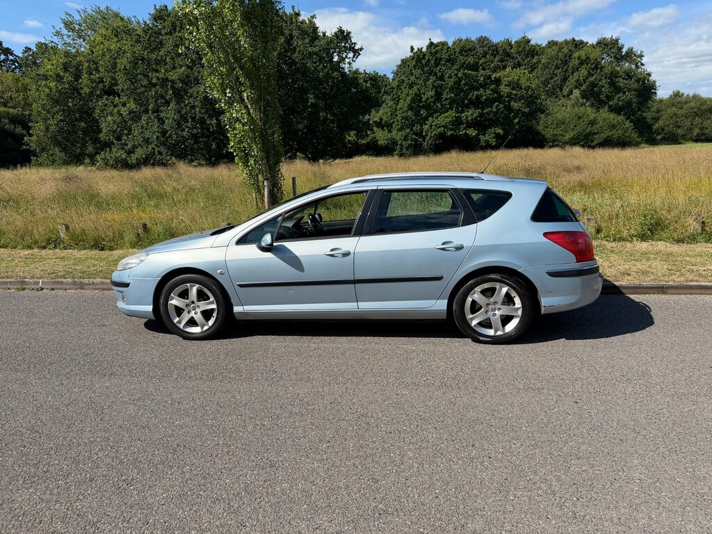 Peugeot 407 SW 2.0 Hdi Se Silver #4