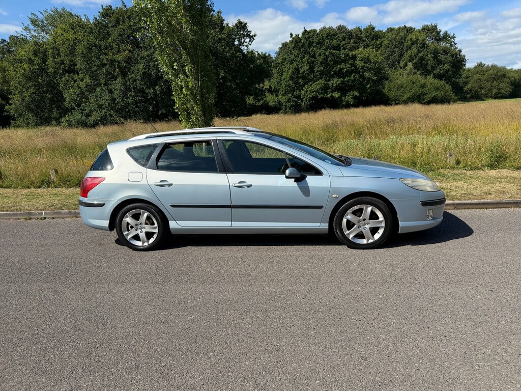 Peugeot 407 SW 2.0 Hdi Se Silver #2