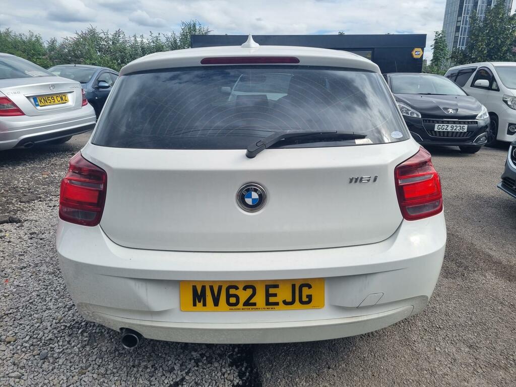 BMW 1 Series Es White #6