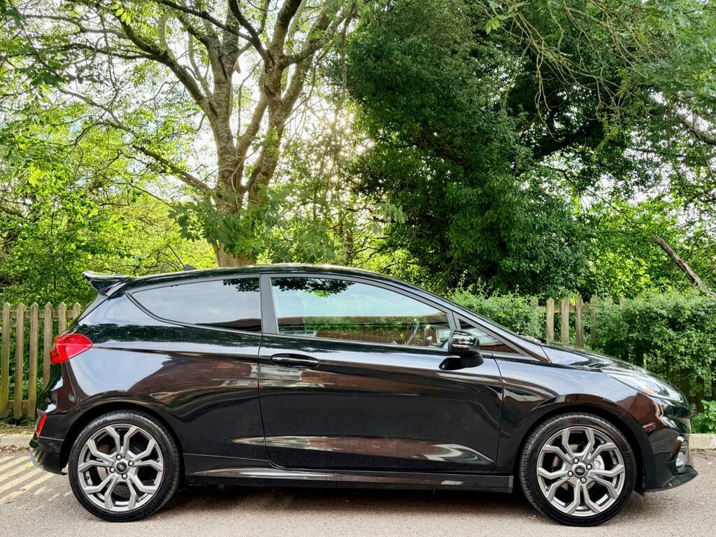 Ford Fiesta 1.0T Ecoboost Mhev Titanium X Hatchback White #2