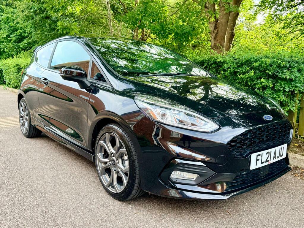Ford Fiesta 1.0T Ecoboost Mhev Titanium X Hatchback White #4