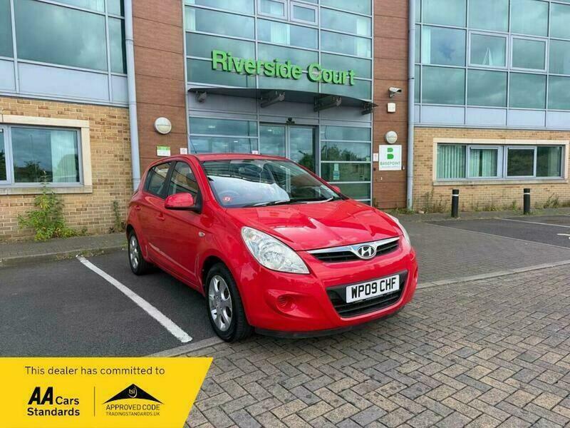 Hyundai I20 1.4 Comfort Euro 4 WP09CHF Red