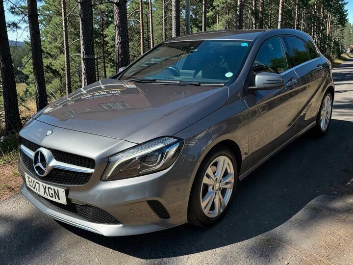 Mercedes-Benz A Class 2.1 A200d Sport Premium 7G-dct Euro 6 Ss EU17XGN Grey #3