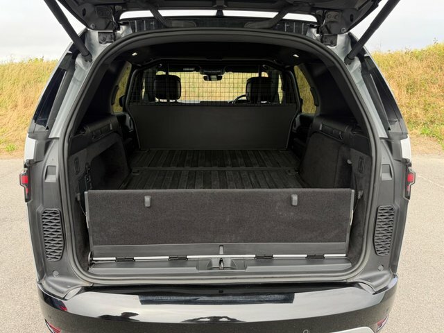 Land Rover Discovery 3 3.0 D300 Mhev R-dynamic Se Suv 4Wd Grey #24