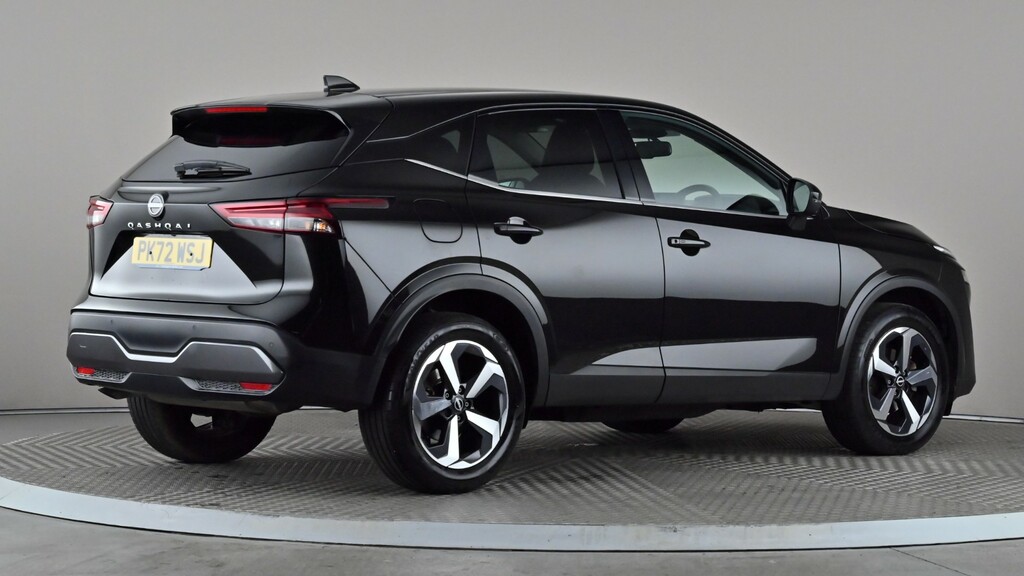 Nissan Qashqai 1.3 Dig-t Mh 158 N-connecta Xtronic Black #6