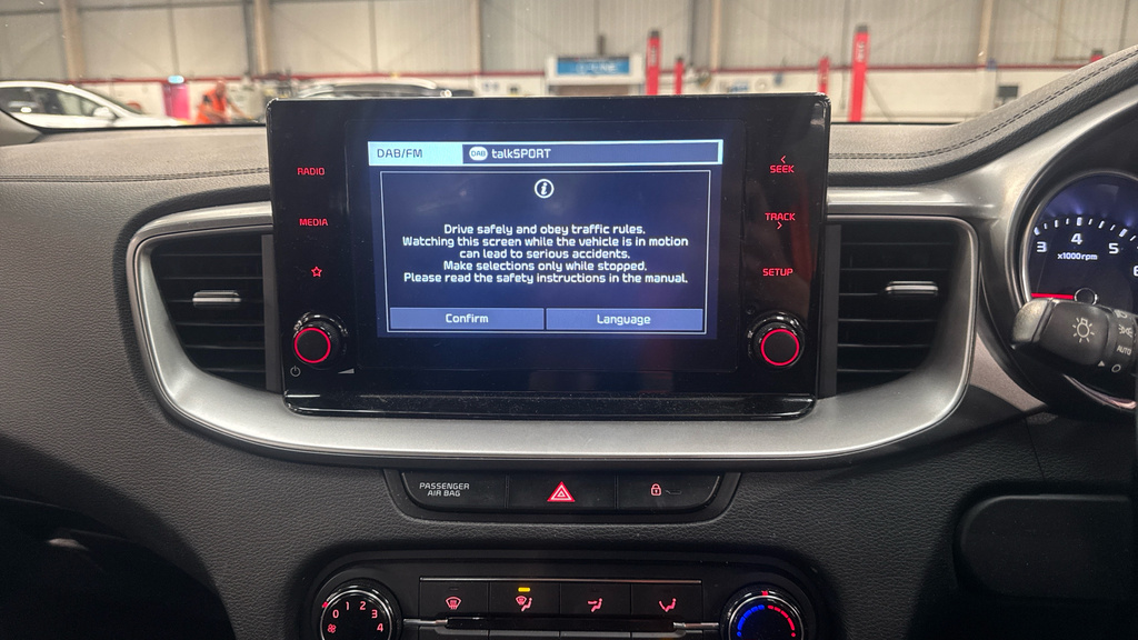 Kia Ceed 1.0T Gdi Isg 2 White #5