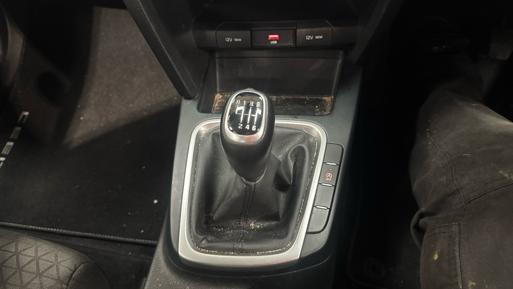 Kia Ceed 1.0T Gdi Isg 2 White #4