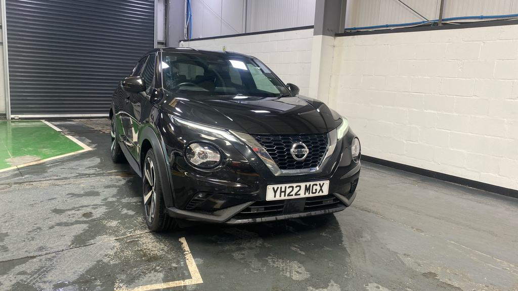 Nissan Juke 1.0 Dig-t 114 Kiiro Grey #2