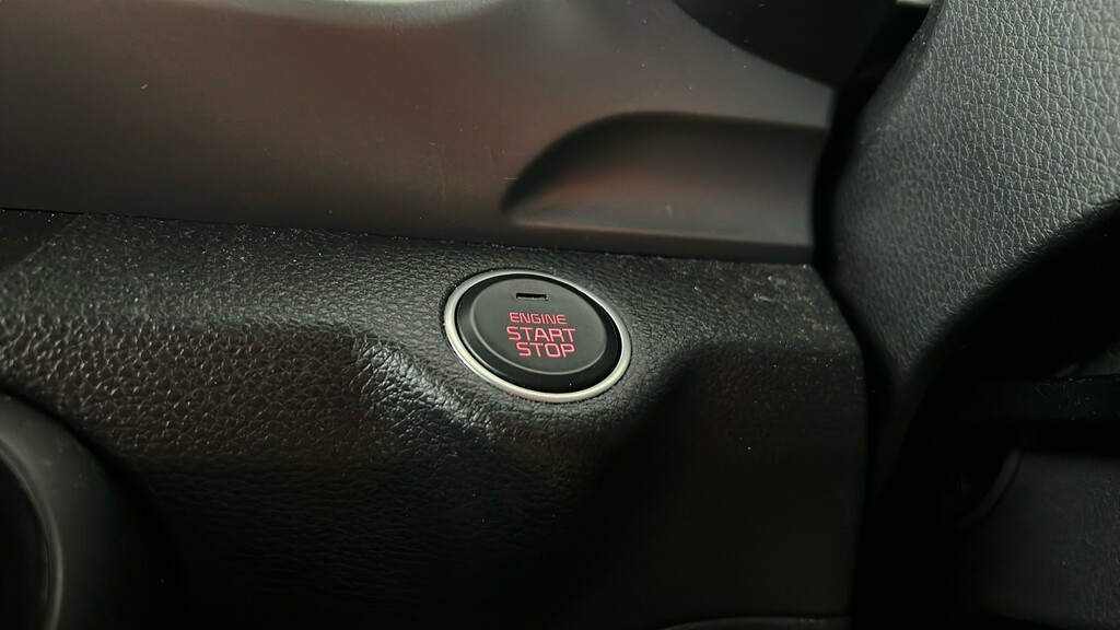 Kia Stonic 1.0 T-gdi Isg 48V Gt-line S Black #26