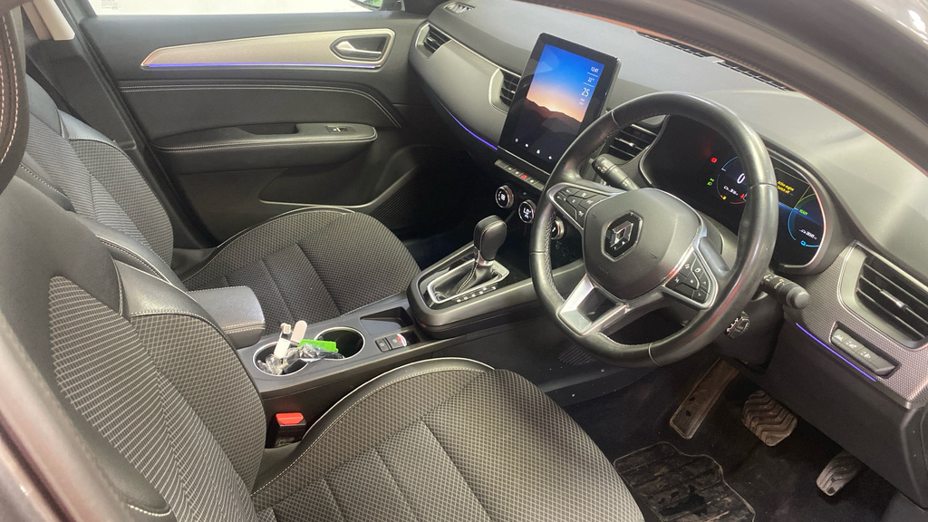 Renault Arkana 1.6 E-tech Hybrid 145 S Edition Grey #4