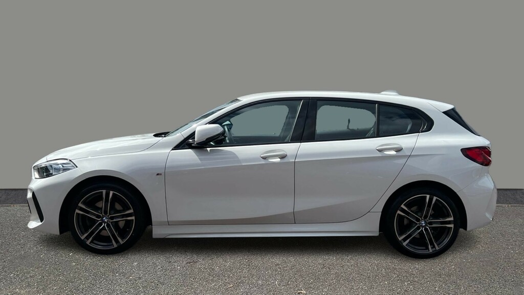 BMW 1 Series 118I M Sport White #3