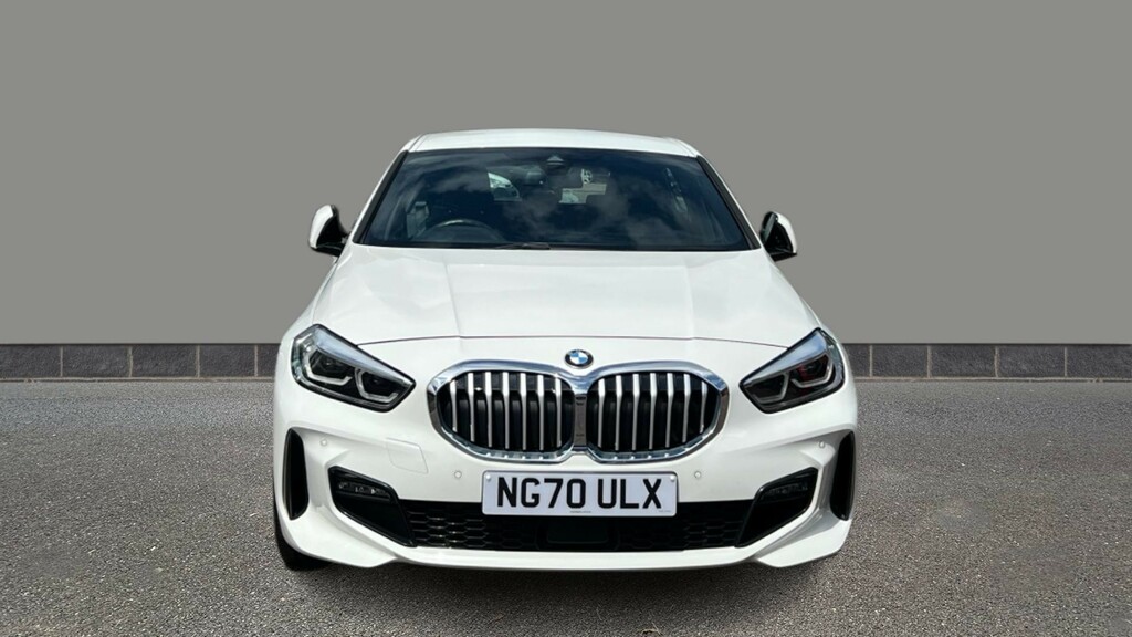 BMW 1 Series 118I M Sport White #2
