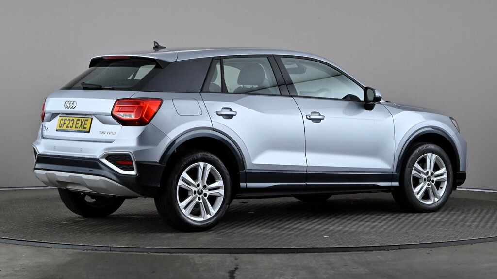 Audi Q2 35 Tfsi Sport Silver #6
