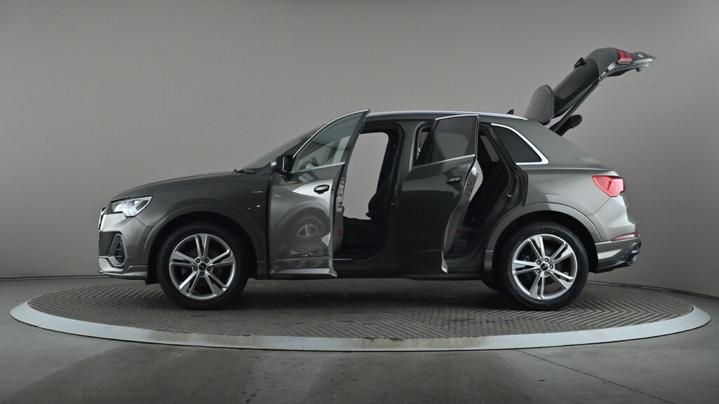Audi Q3 35 Tdi Quattro Sport S Tronic Blue #9