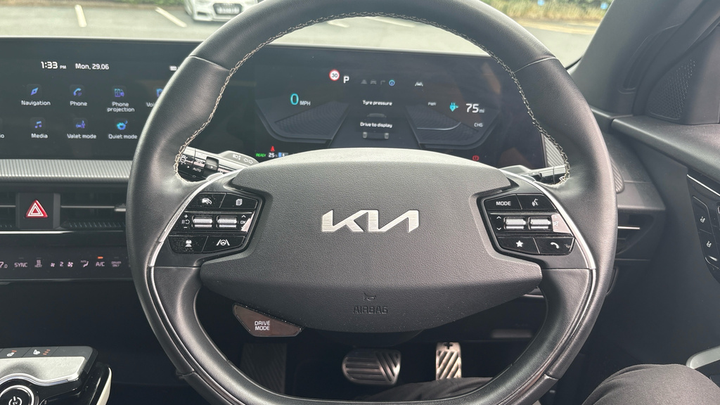 Kia EV6 166Kw Gt Line S 77.4Kwh Estate White #9