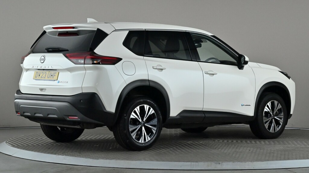 Nissan X-Trail 1.5 E-power 204 Acenta Premium Xtronic White #6