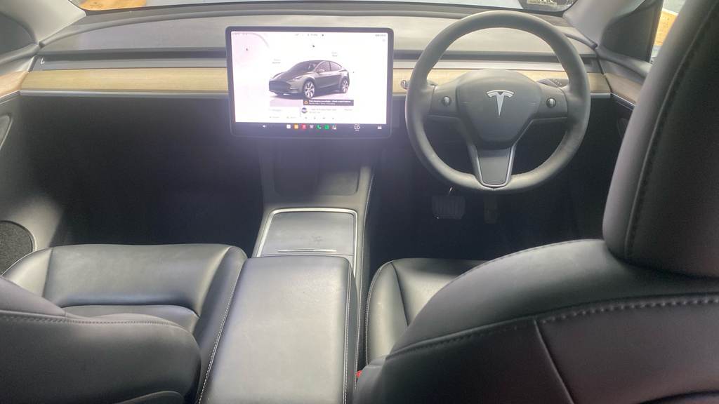 Tesla Model Y Suv Rwd Pan Roof Unique - Black Blue #6