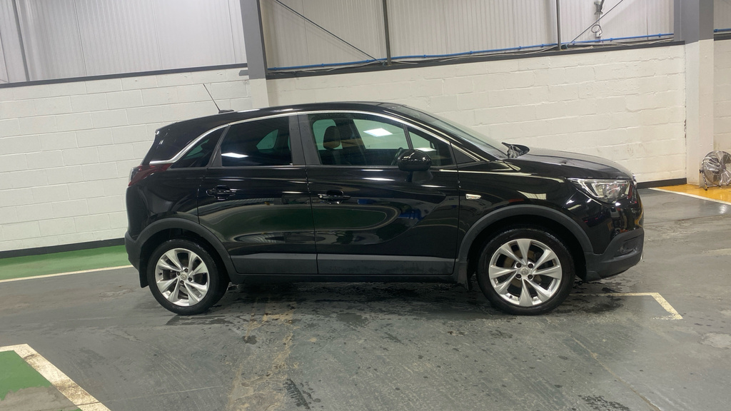 Vauxhall Crossland X 1.2T 130 Tech Line Nav Start Stop Black #2