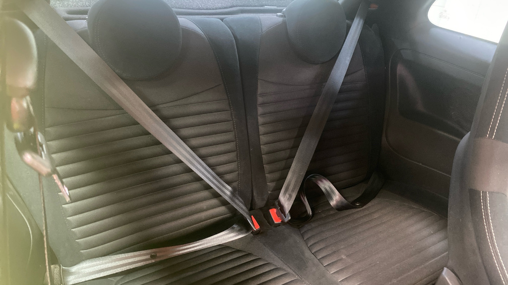Abarth 595 1.4 T-jet 180 Competizione Black #4
