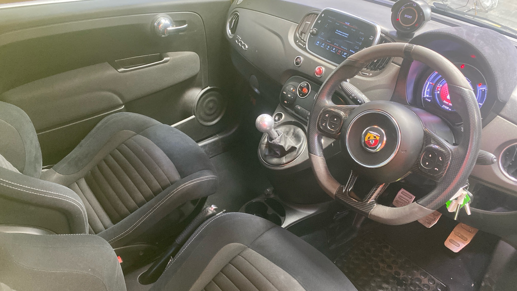 Abarth 595 1.4 T-jet 180 Competizione Black #3