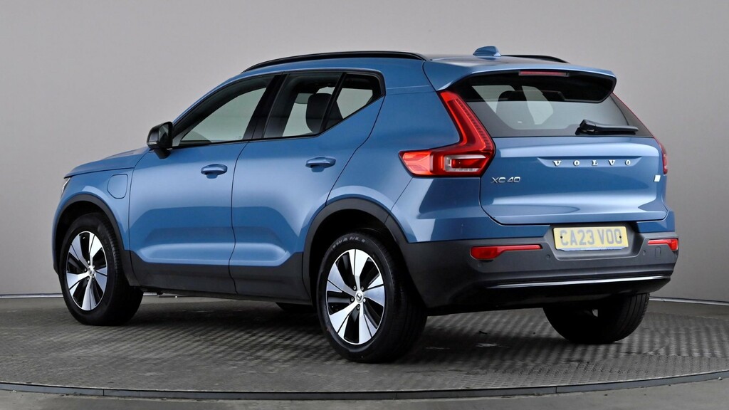 Volvo XC40 1.5 T4 Recharge Phev Plus Dark Blue #4
