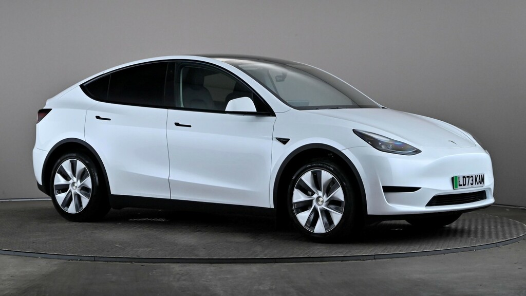 Tesla Model Y Rwd Auto White